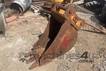 Trenching Bucket 320mm 45mm pin