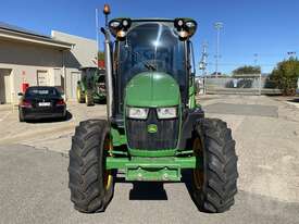 John Deere 5100R MFWD - picture0' - Click to enlarge