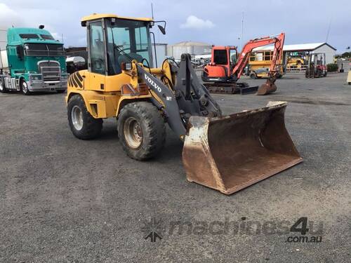 Volvo L35B Articulated Front End Loader