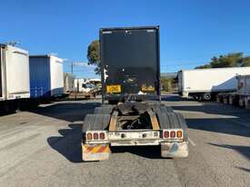 2008 Krueger ST-3-38 Tri Axle Flat Top Curtainsider A Trailer - picture2' - Click to enlarge
