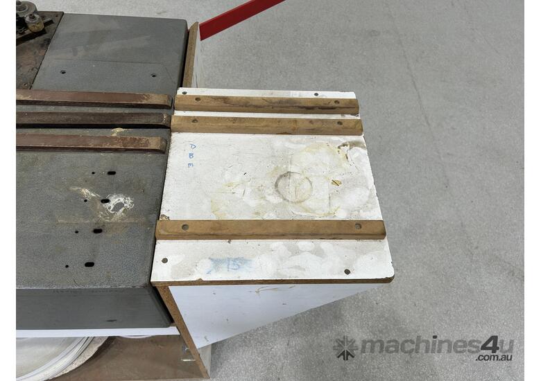 caption Janssens Woodworking Machine (Unreserved)