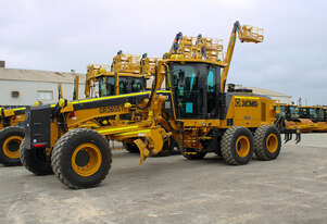 XCMG Heavy-Duty Grader | Model: GR2605T Pro