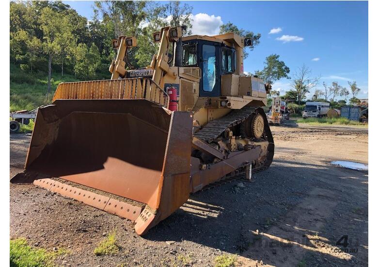 caption 1998 Caterpillar D9R Dozer – Used, 24,500 Frame Hours!