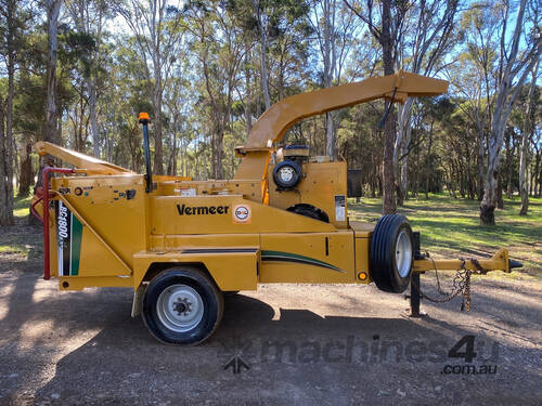 caption Vermeer BC1800 Wood Chipper Forestry Equipment
