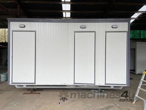 E I Group Portable Toilets Male / Female 3 Room Ablution Block / Disabled: 4.8m x 2.4m, For Sale