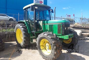 2002 JOHN DEERE TRACTOR (6410)