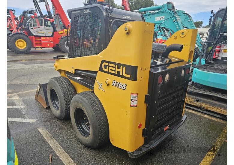 Used Gehl R165 Aircab Skid Steer Loader 