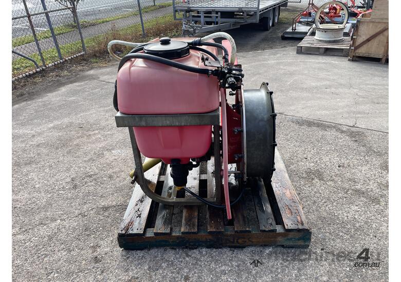 caption Sprayer 200L Airblast with 600 mm Fan - Quality Machine!