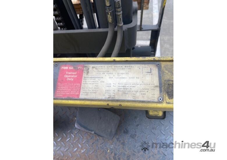 caption Hyster H2.50XL Trade in battery U/S not running 3 stage 5500MM lift height Possible part truck