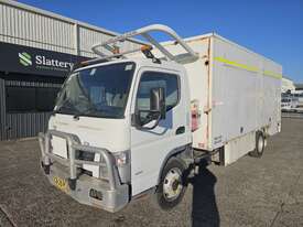 2011 Mitsubishi Fuso Canter 7/800   4x2 Stock Truck - picture2' - Click to enlarge