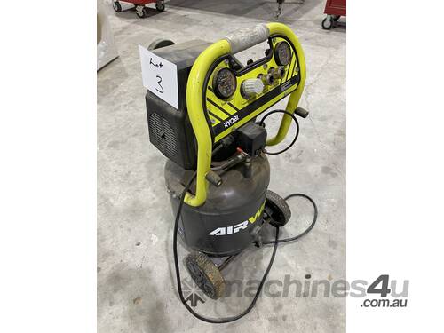 Ryobi Airwave 40 Litre Upright Air Compressor