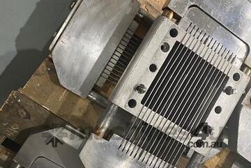 Dicer Grids 150 x 150 x 5mm