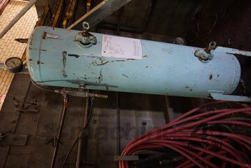 Air Receiver 1.8m high x 400mm Dia