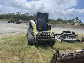 2017 Terex R350T Posi Track Loader - picture0' - Click to enlarge