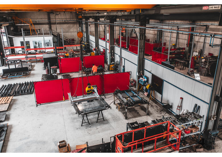 Apollo AT200 Agitating Hot Tank, Australian-made, Remove paint, rust, grease, oil, and carbon!