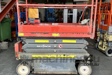   Skyjack SJ3219 Electric Scissor Lift