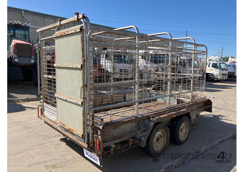 caption 1980 Unknown Tandem Axle Tilting Box Trailer