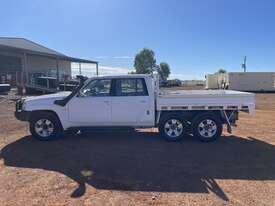 2006 Nissan Patrol ST Diesel 6X4 Dual Cab Ute - picture1' - Click to enlarge