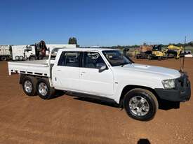 2006 Nissan Patrol ST Diesel 6X4 Dual Cab Ute - picture2' - Click to enlarge