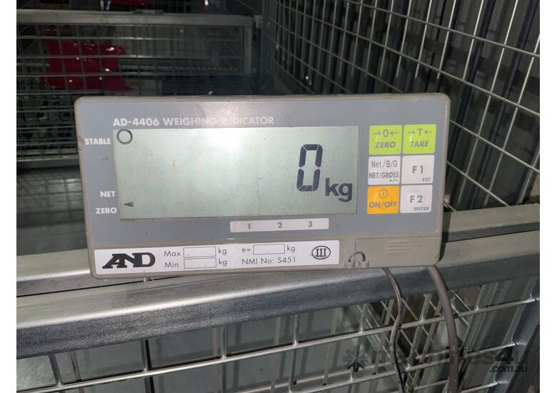 caption Floor Pallet Scale