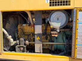 2009 Sullair 900/1150 XHDTQ-CA3 Trailer Mounted Compressor - picture2' - Click to enlarge