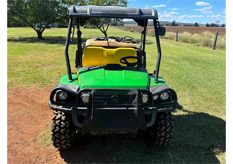 caption RW LOT 222 - 2017 JOHN DEERE GATOR XUV 855D