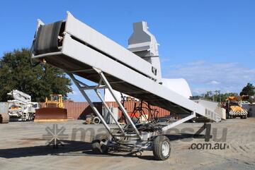 STRIKER CRUSHING AND SCREENING MOBILE PRECOATING CONVEYOR