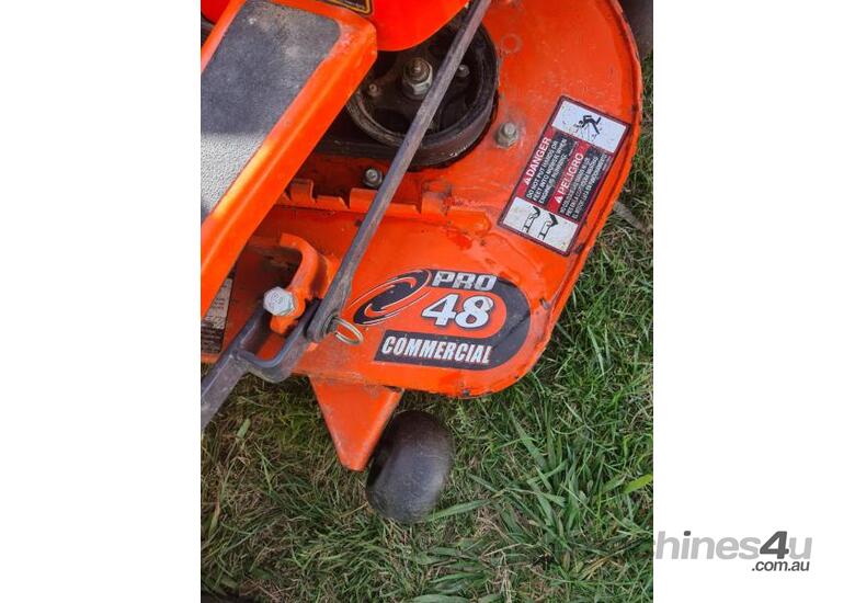 caption Kubota ZG222