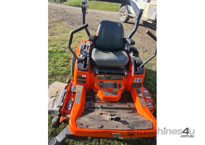 caption Kubota ZG222