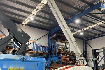 18.5m Reach   Snorkel Straight Stick Boom Lift 4WD diesel engine