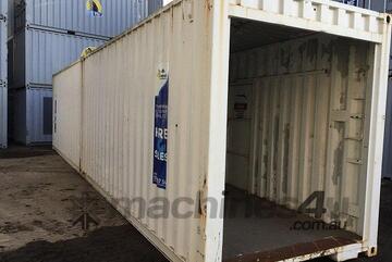 Royal Wolf   40ft Hoarding Royal Wolf   40ft Hoarding