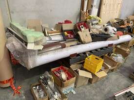 1 X Pallet of Curtain & Blind Parts - picture2' - Click to enlarge