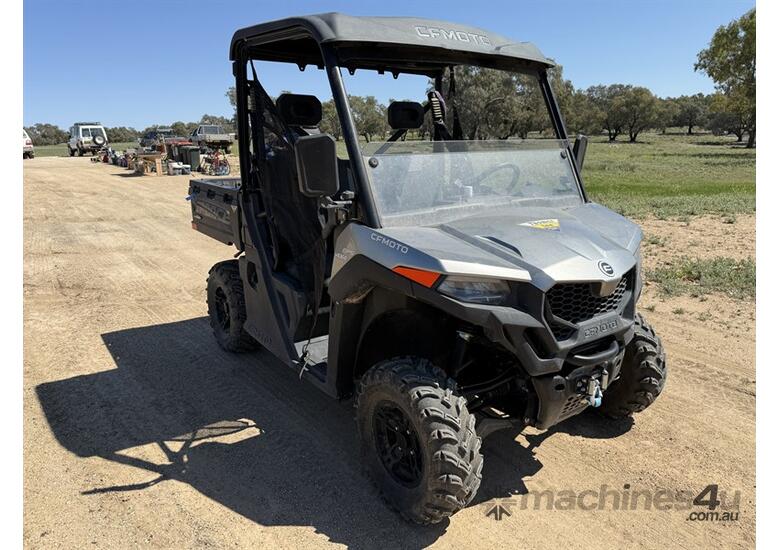CF MOTO UFORCE 600 UTV