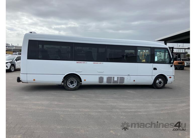 2014 Mitsubishi Fuso Rosa BE600 Bus