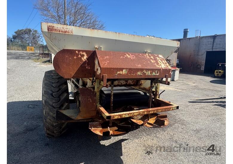 Multi Spreader Marshall 850T 5 Tonne Twin Spreader PTO Drive