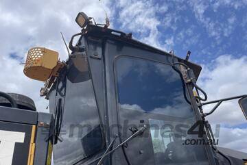 2014 Caterpillar 12M VHP Plus Articulated Grader