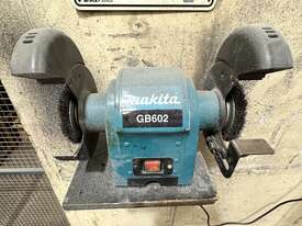 Makita GB602 Bench Grinder On Pedestal - picture2' - Click to enlarge