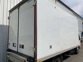 2022 Hino 300 616  Refrigerated Pantech - picture0' - Click to enlarge