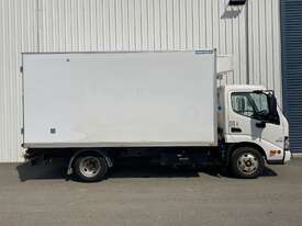 2022 Hino 300 616  Refrigerated Pantech - picture0' - Click to enlarge