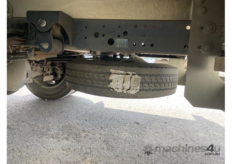 2022 Hino 300 616  Refrigerated Pantech