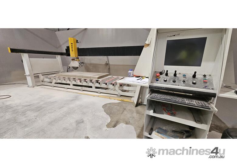 Marco CNC Bridge Saw - Water 