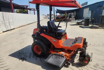 Kubota   327 Zero Turn Mower
