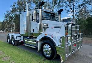 2017 Kenworth T409 SAR IT Bunk, Cummins X15 (recent engine replacement), 18sp manual 2017 Kenworth T409 SAR IT Bunk, Cummins X15 (recent engine replacement), 18sp manual