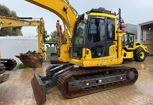 2022 KOMATSU PC138UC-11 15T EXCAVATOR (E475) WITH TILT HITCH, BUCKKETS AND 2720 HOURS