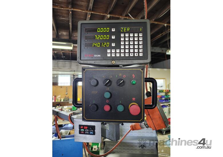 Puma Milling machine X6333