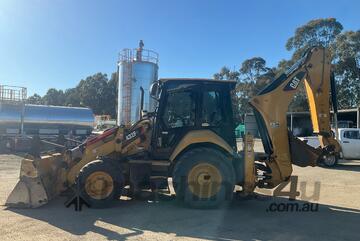 2018 Caterpillar 432F2 4x4 Backhoe