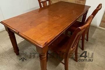 Large Balmoral Dining Table & 3 Chairs