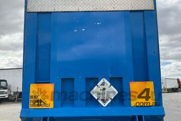 2008 Isuzu FVZ LWB Curtainsider