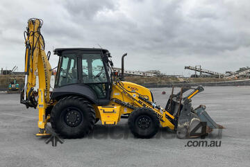New Holland B110C 4x4 Backhoe/Loader