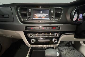 2020 Kia Carnival S Petrol (Ex Lease)